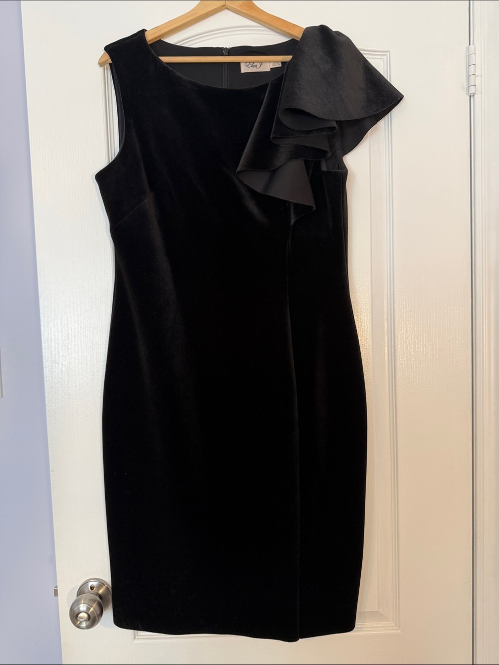 Eliza J Black Velvet One‑Shoulder Ruffle Evening Dress – Size 14